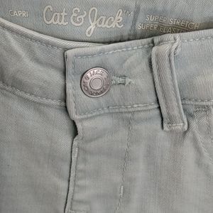 Girls Capri jeans by cat &jack M 7/8 super stretch light blue adjustable waist